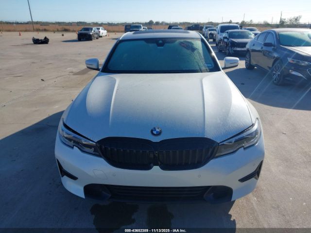 BMW 3 Series Image 10