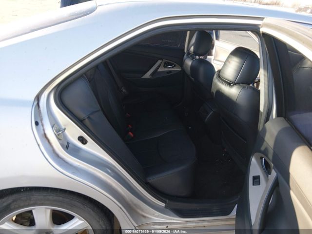 Toyota Camry Se V6 Image 11