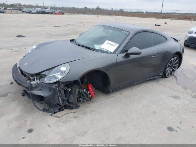 Porsche 911 Carrera 4 Image 2