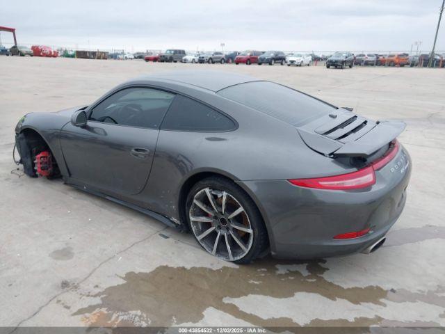 Porsche 911 Carrera 4 Image 5