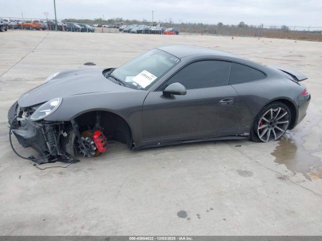 Porsche 911 Carrera 4 Image 12