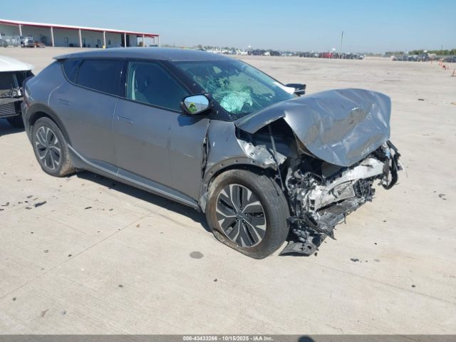 Kia EV6 Wind Image 1