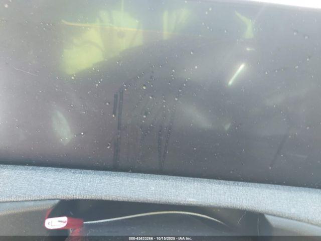 Kia EV6 Wind Image 18