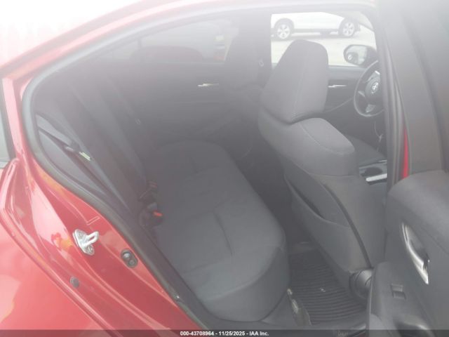 Toyota Corolla Le Image 8