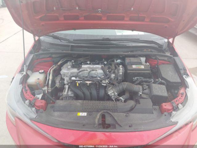 Toyota Corolla Le Image 9