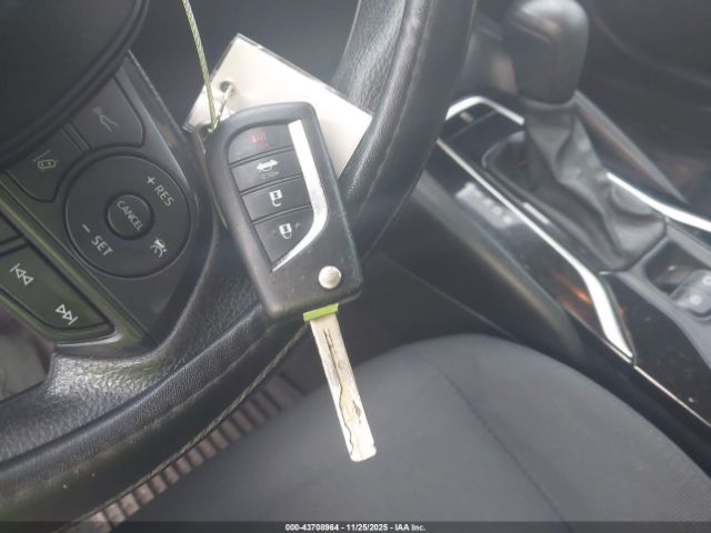 Toyota Corolla Le Image 15