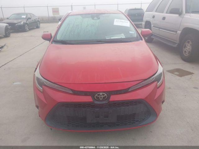 Toyota Corolla Le Image 6