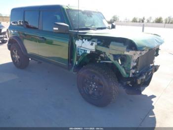  Salvage Ford Bronco
