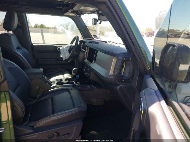 Ford Bronco Outer Banks Image 5