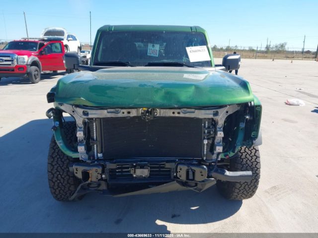 Ford Bronco Outer Banks Image 4
