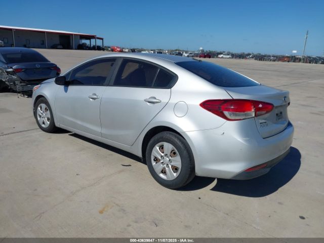 Kia Forte Lx Image 5