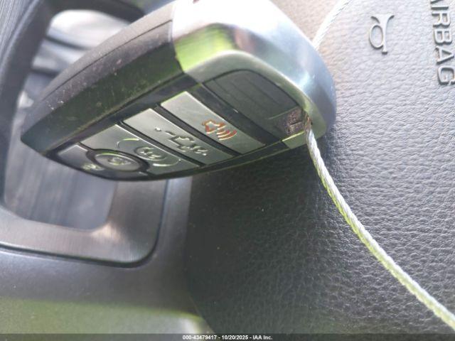 Ford F-150 Lariat Image 8