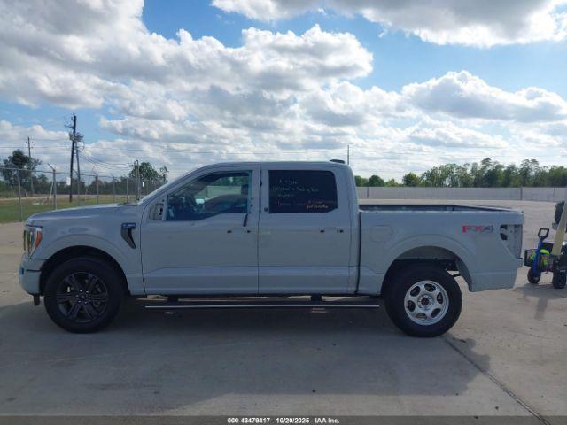 Ford F-150 Lariat Image 3
