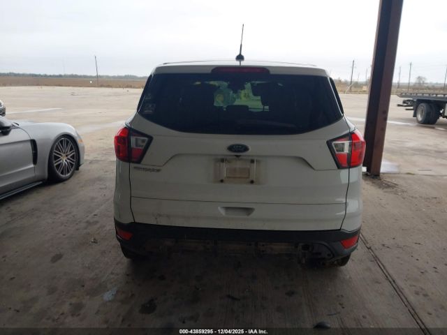 Ford Escape S Image 14