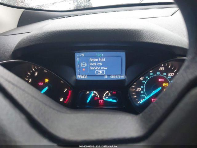 Ford Escape S Image 5