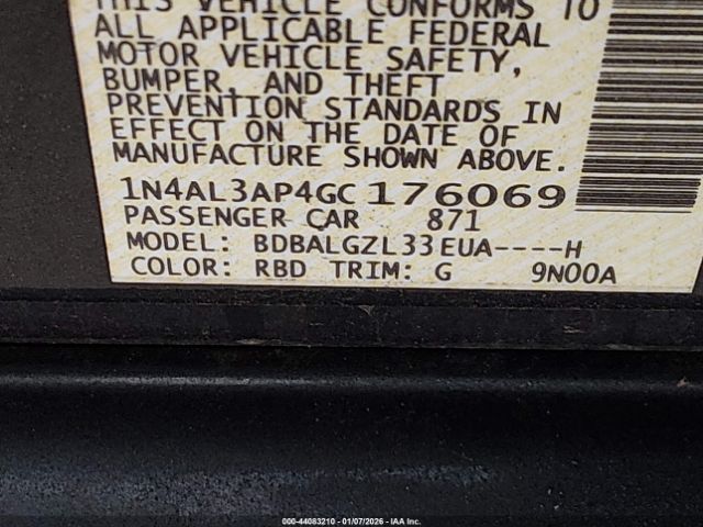 Nissan Altima 2.5 S Image 9