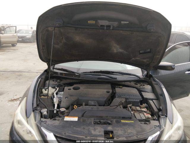 Nissan Altima 2.5 S Image 10