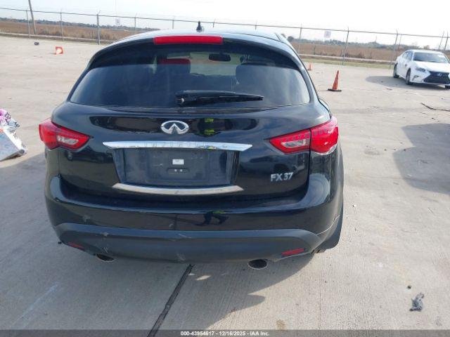 INFINITI Fx Image 11