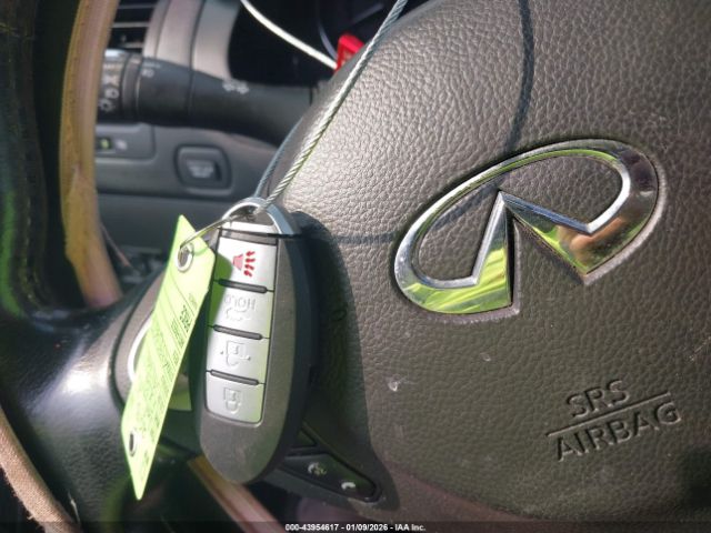 INFINITI Fx Image 14