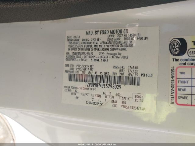 Ford Mustang V6 Premium Image 9