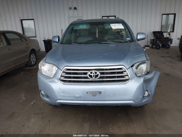 Toyota Highlander Limited V6 Image 14