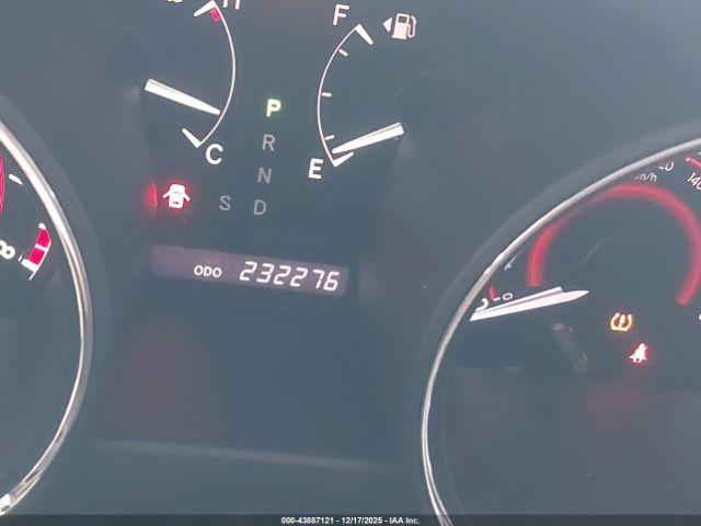 Toyota Highlander Limited V6 Image 12