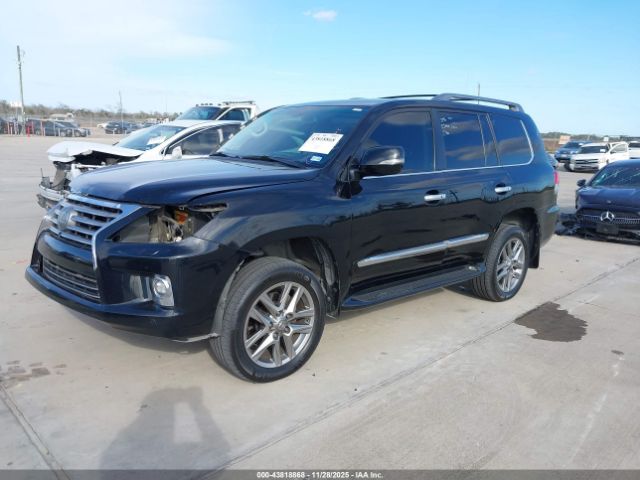 Lexus LX 570 Image 7