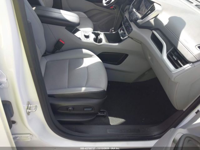 GMC Terrain Fwd Slt Image 2