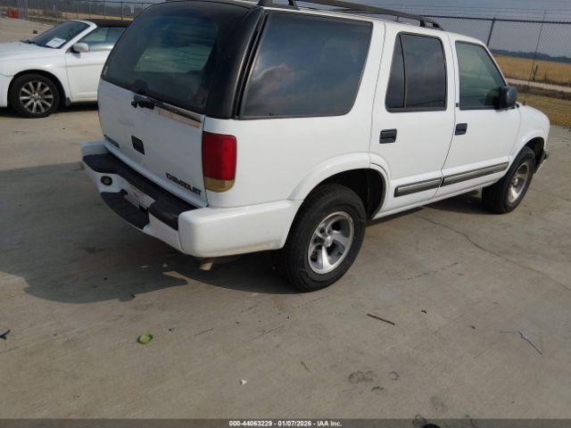 Chevrolet Blazer Ls Image 11