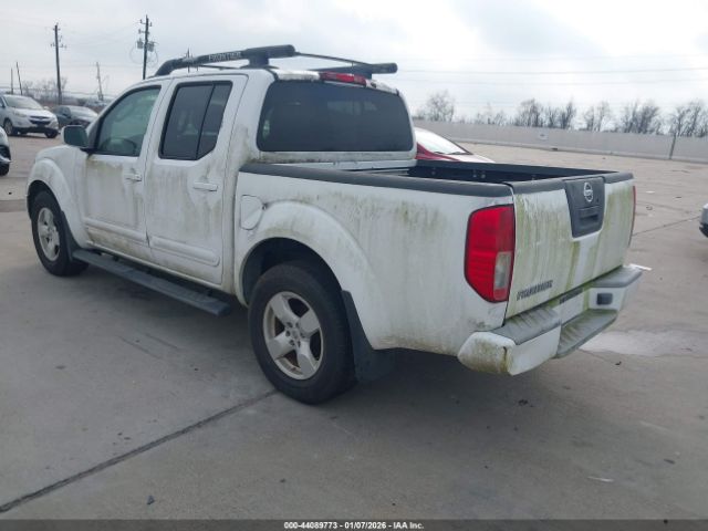 Nissan Frontier Le Image 3