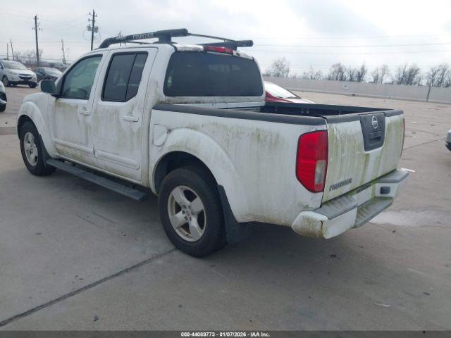 Nissan Frontier Le Image 3