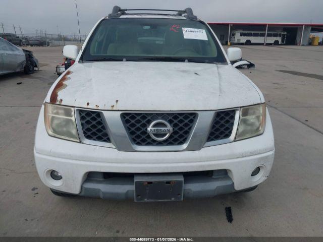 Nissan Frontier Le Image 6