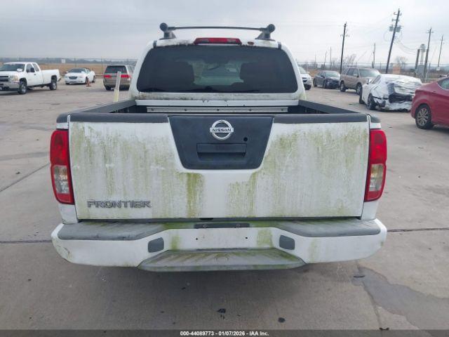 Nissan Frontier Le Image 12