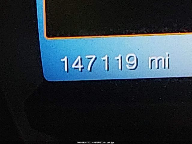 Ford Explorer Limited Image 8