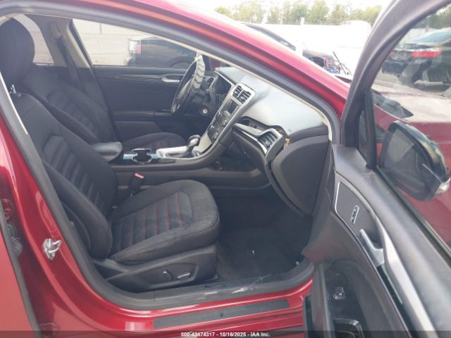 Ford Fusion Se Image 3