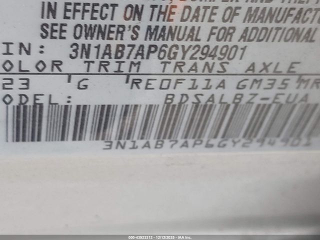 Nissan Sentra S Image 10