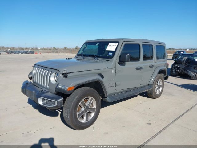 Jeep Wrangler Sahara 4x4 Image 13