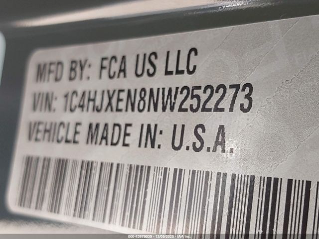 Jeep Wrangler Sahara 4x4 Image 11