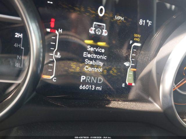 Jeep Wrangler Sahara 4x4 Image 3