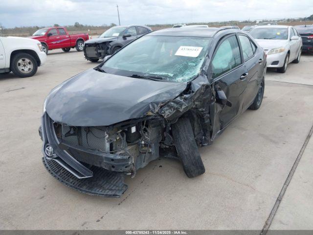 Toyota Corolla Le Image 16