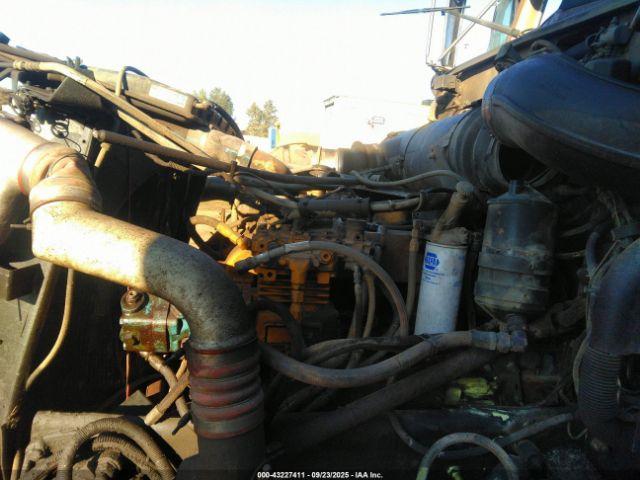 Peterbilt 378 Image 9