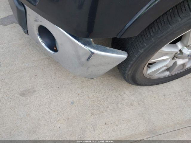 Ford F-150 Lariat Image 11