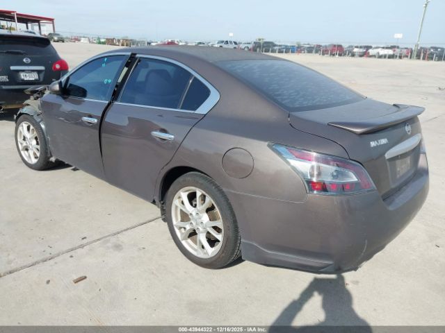 Nissan Maxima 3.5 S Image 6