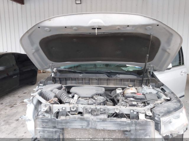 GMC Acadia Denali Image 8