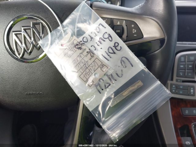 Buick LaCrosse Cxl Image 11