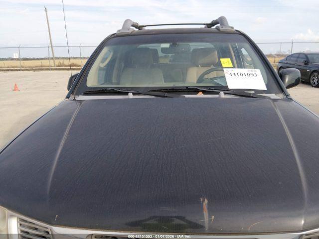 Nissan Frontier Le Image 7