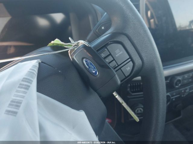 Ford F-150 Xl Image 5