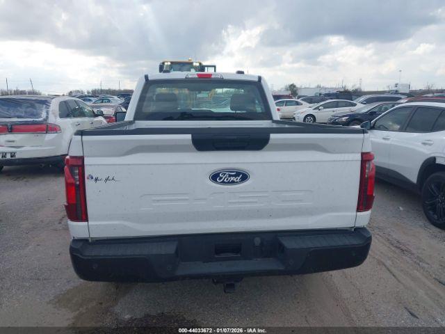 Ford F-150 Xl Image 8