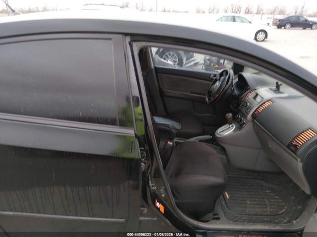 Nissan Sentra 2.0s Image 4