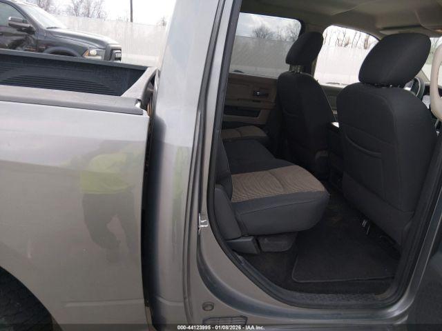 Ram 1500 Slt Image 8